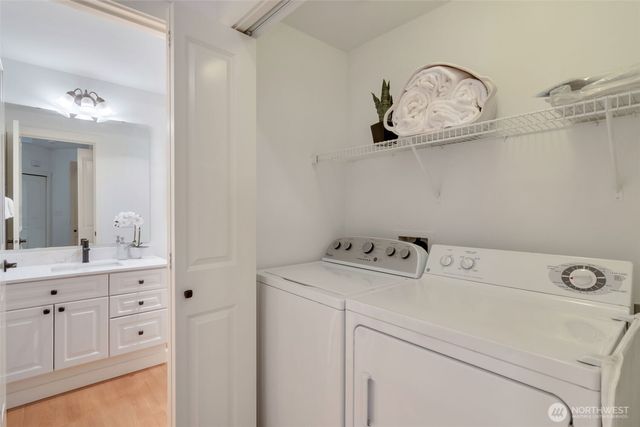 23746 SE 36th Lane, Issaquah, WA 98029