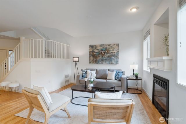 23746 SE 36th Lane, Issaquah, WA 98029