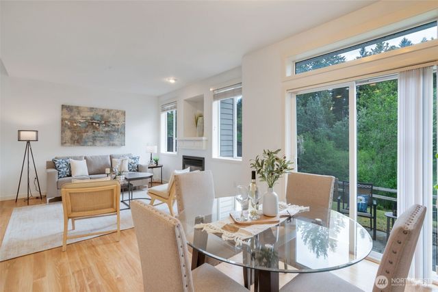 23746 SE 36th Lane, Issaquah, WA 98029