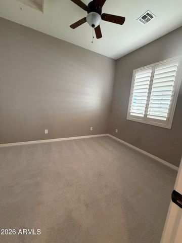 2912 E EBONY Drive, Chandler, AZ 85286