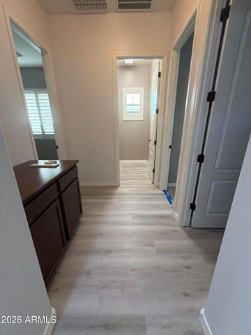 2912 E EBONY Drive, Chandler, AZ 85286