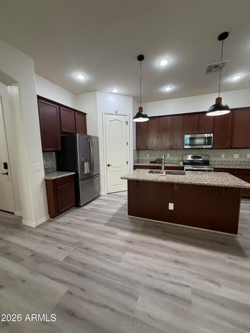 2912 E EBONY Drive, Chandler, AZ 85286