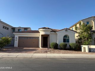 2912 E EBONY Drive, Chandler, AZ 85286