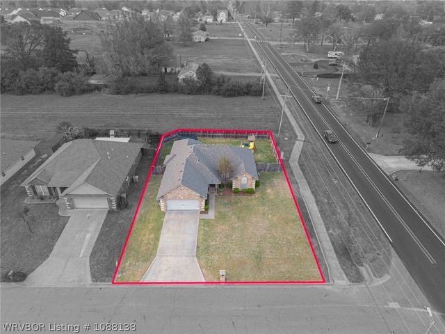 1800 Denali Way, Barling, AR 72923