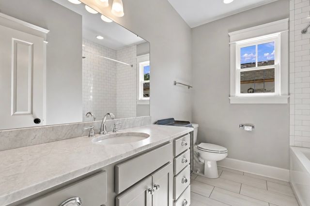 1119A Biltmore Dr, Nashville, TN 37204