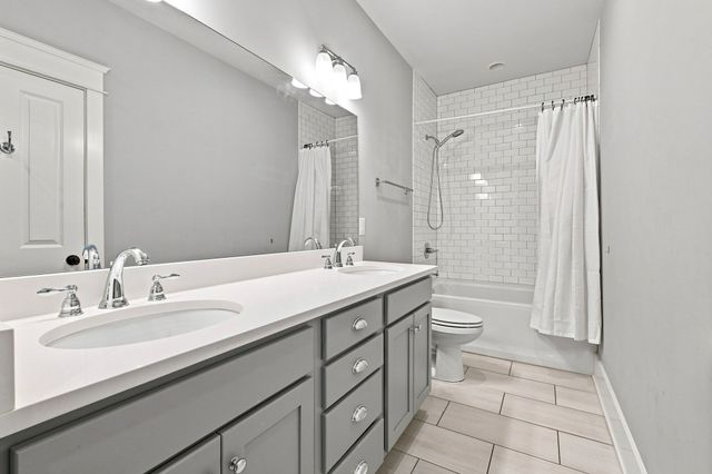 1119A Biltmore Dr, Nashville, TN 37204