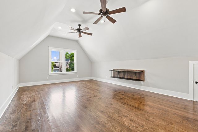 1119A Biltmore Dr, Nashville, TN 37204