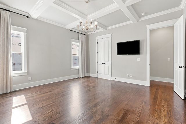 1119A Biltmore Dr, Nashville, TN 37204