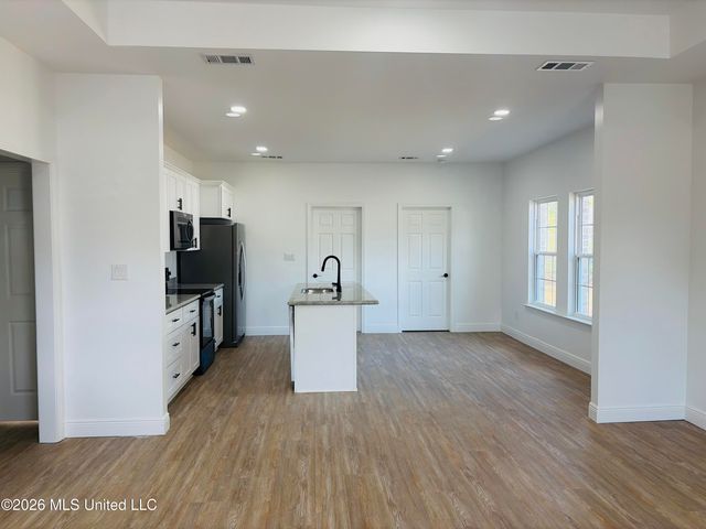 1524 Wynedote Drive, Gautier, MS 39553