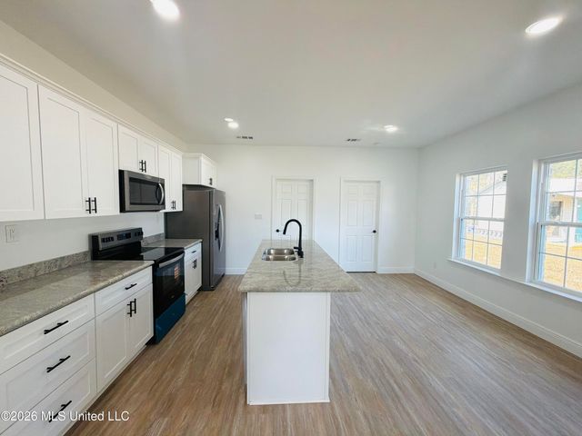 1524 Wynedote Drive, Gautier, MS 39553