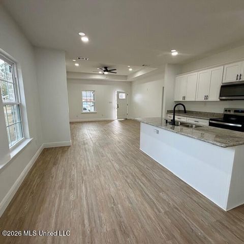 1524 Wynedote Drive, Gautier, MS 39553