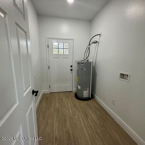 1524 Wynedote Drive, Gautier, MS 39553