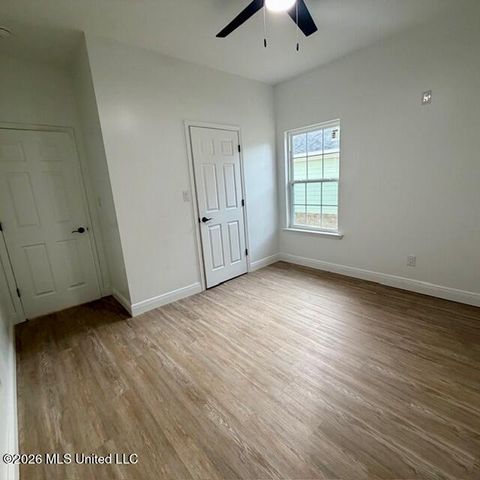 1524 Wynedote Drive, Gautier, MS 39553