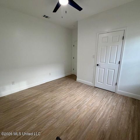 1524 Wynedote Drive, Gautier, MS 39553