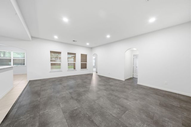 973 Wannan Lane, Conroe, TX 77301