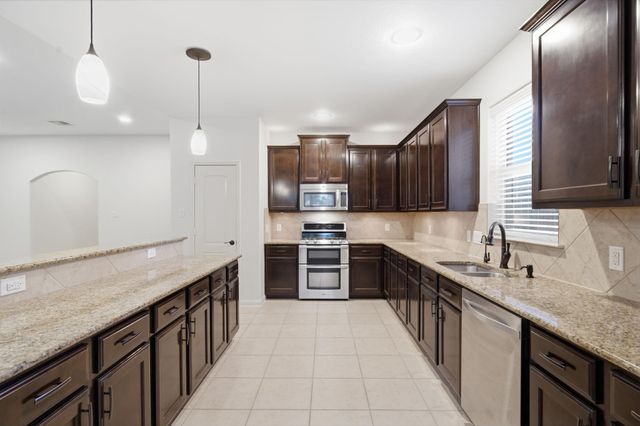 973 Wannan Lane, Conroe, TX 77301