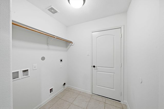 973 Wannan Lane, Conroe, TX 77301