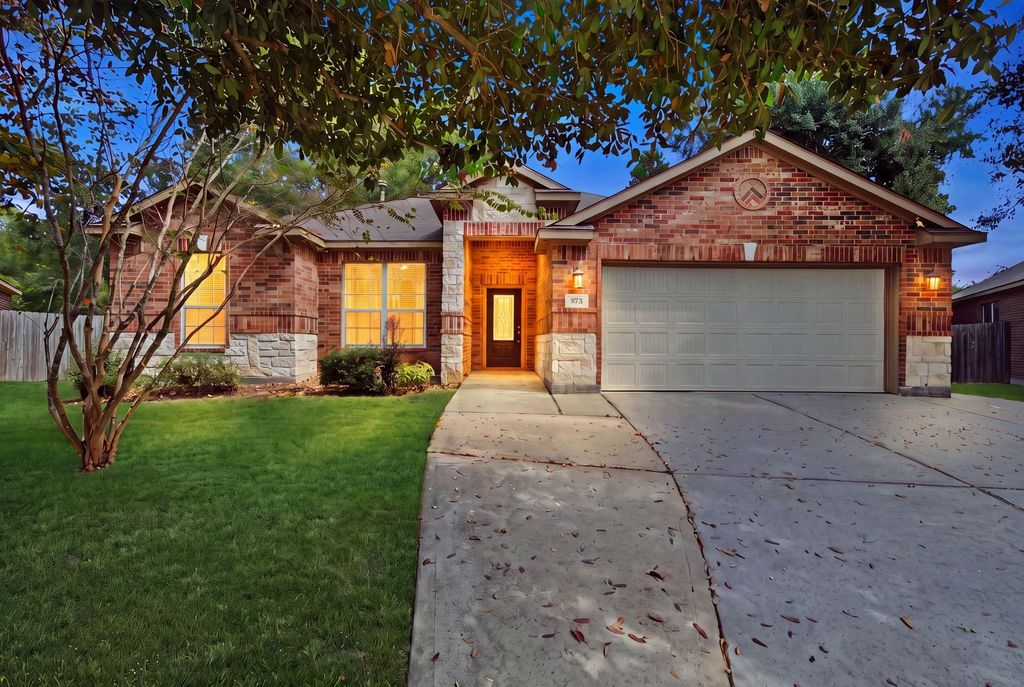 973 Wannan Lane, Conroe, TX 77301
