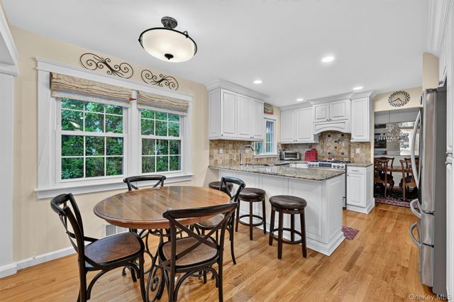 14 Tyler Place, Nanuet, NY 10954