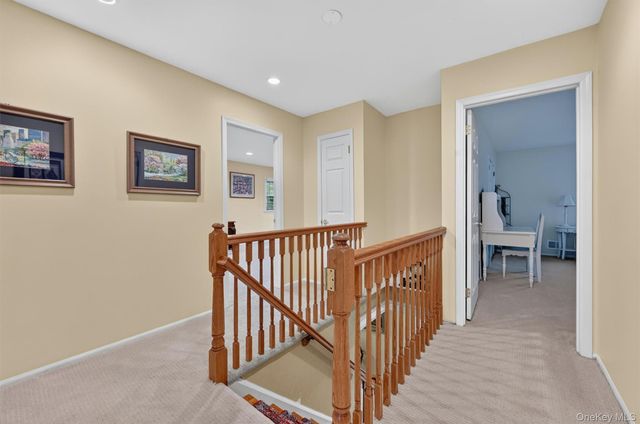 14 Tyler Place, Nanuet, NY 10954