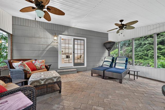 14 Tyler Place, Nanuet, NY 10954