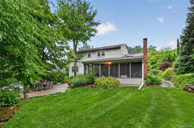 14 Tyler Place, Nanuet, NY 10954