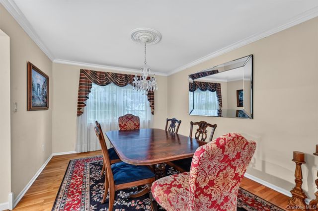 14 Tyler Place, Nanuet, NY 10954