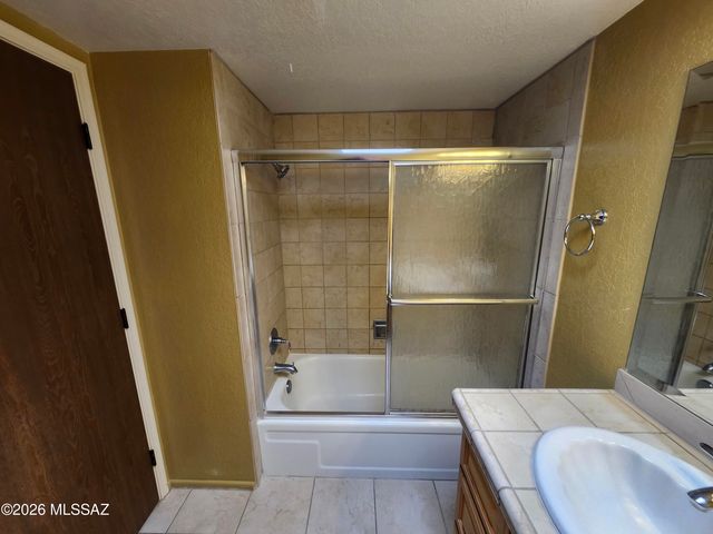 4841 N Paseo Presidio, Tucson, AZ 85750
