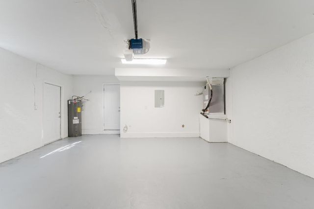 665 Jeffery Street, Boca Raton, FL 33487