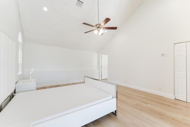 665 Jeffery Street, Boca Raton, FL 33487