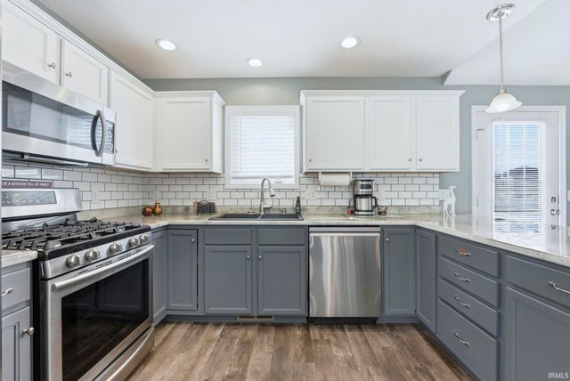 13221 Delano Cove, Fort Wayne, IN 46845