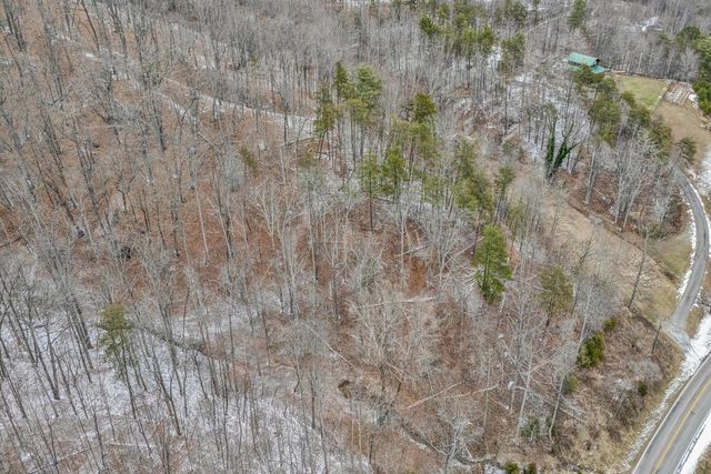 533 COOPERS COVE RD, Hardy, VA 24101