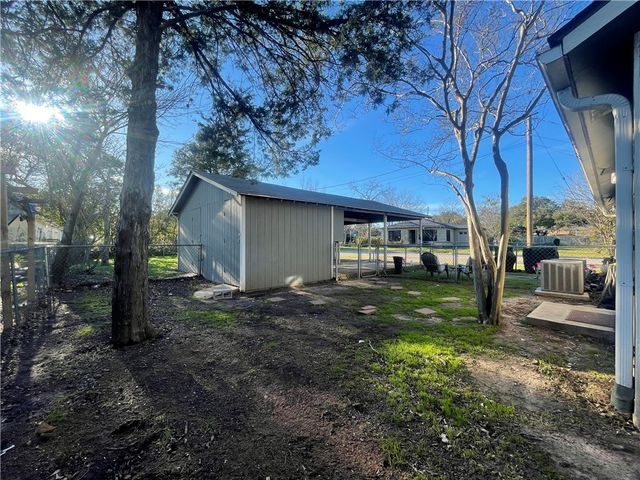 1900 Echols Street B, Bryan, TX 77801