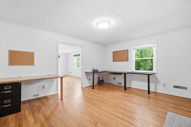 2759 Plymouth Avenue, Bexley, OH 43209