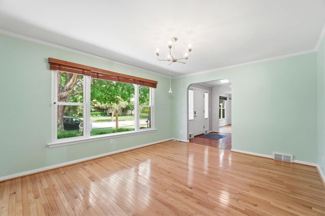 2759 Plymouth Avenue, Bexley, OH 43209