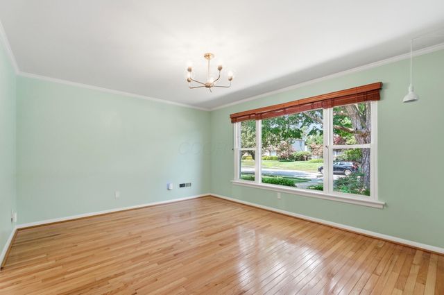 2759 Plymouth Avenue, Bexley, OH 43209