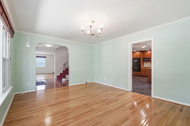 2759 Plymouth Avenue, Bexley, OH 43209