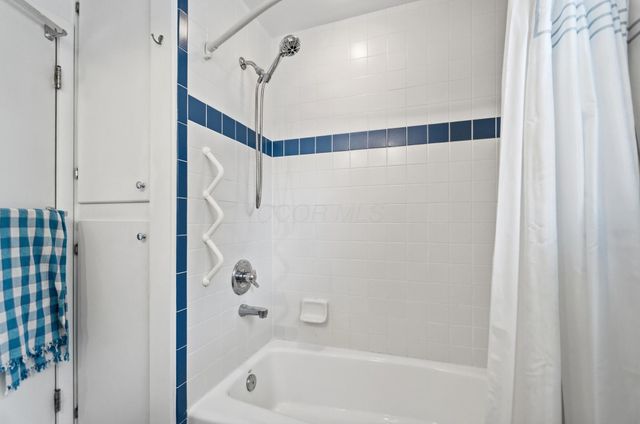 2759 Plymouth Avenue, Bexley, OH 43209