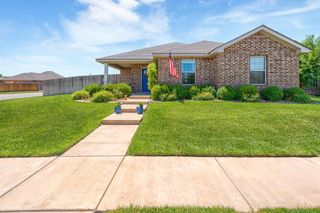 9801 Perry Avenue, Amarillo, TX 79119