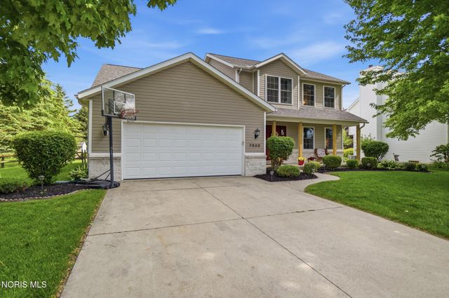 7820 Harvest Gold Drive, Holland, OH 43528