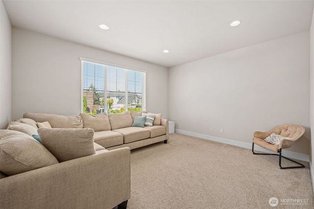 704 26th Avenue Ct, Milton, WA 98354