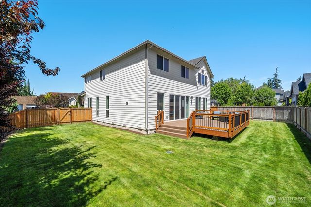 704 26th Avenue Ct, Milton, WA 98354