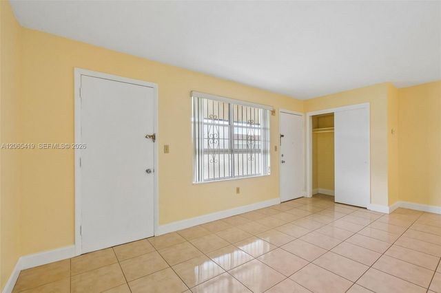 3881 W Flagler Street 316, Miami, FL 33134