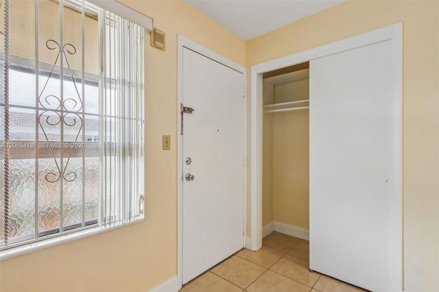 3881 W Flagler Street 316, Miami, FL 33134