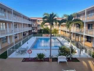 3881 W Flagler Street 316, Miami, FL 33134