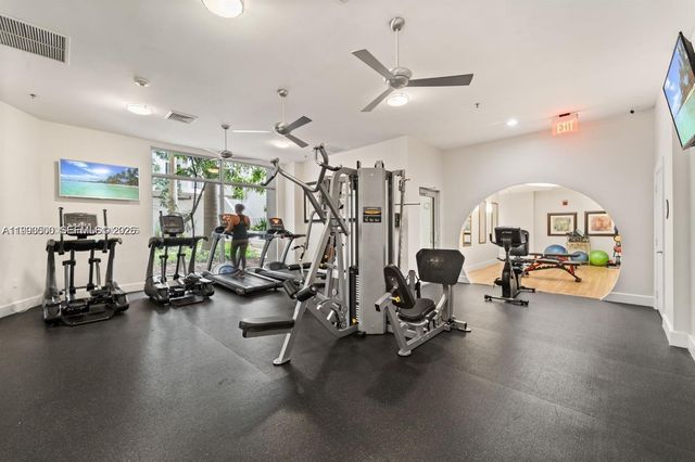 1830 Radius Dr 201, Hollywood, FL 33020