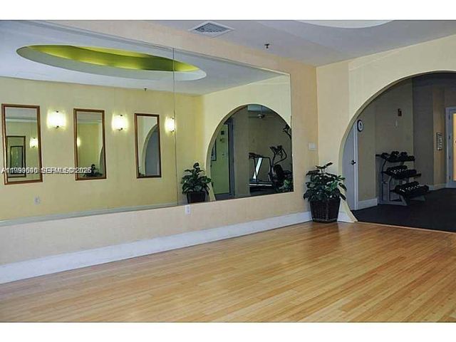 1830 Radius Dr 201, Hollywood, FL 33020