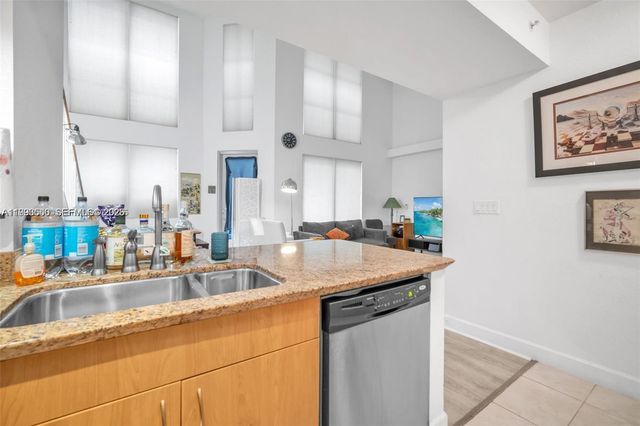 1830 Radius Dr 201, Hollywood, FL 33020