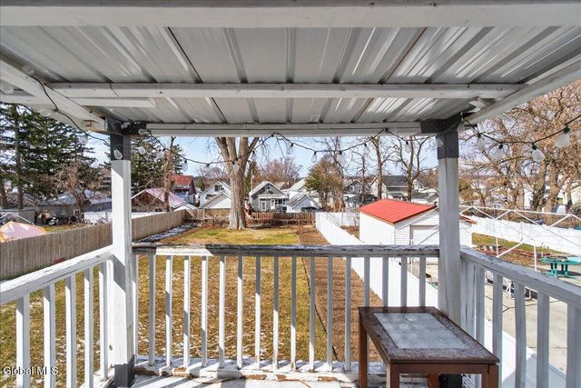 1750 Hamburg Street, Schenectady, NY 12304