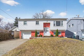 1750 Hamburg Street, Schenectady, NY 12304